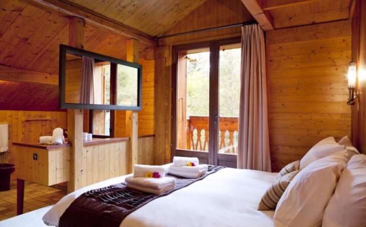 Marmotte Mountain Retreat in Chamonix , France image 6 